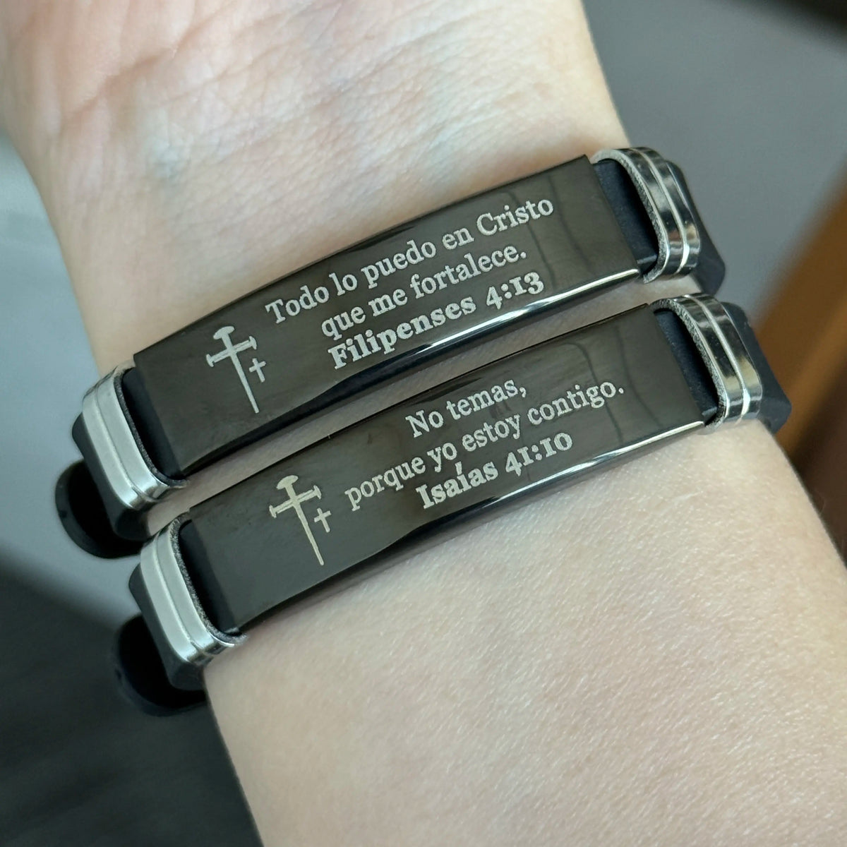 Inspirational Quote Bible Verse Cross Bracelet Faith Christian Silicone ID Wristband Religious Gifts for Men Women Adjustable Stainless Steel Rubber Wristband Perfect for Friends Boyfriend Father Couples