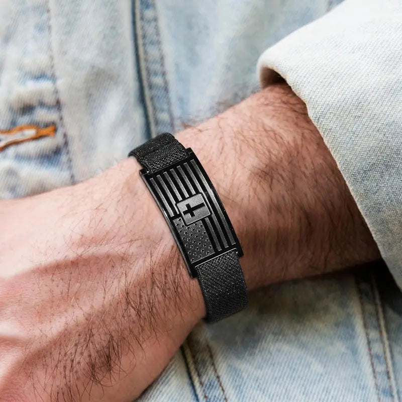 Bible Verse Bracelet for Men,American Flag Cross Bangle  Black Adjustable Trendy Men Accessries Christmas Birthday Easter Christian Jewelry Gifts,Trendy Bracelets for Boy,Father's day gifts idea,Dad gift beach jewelry