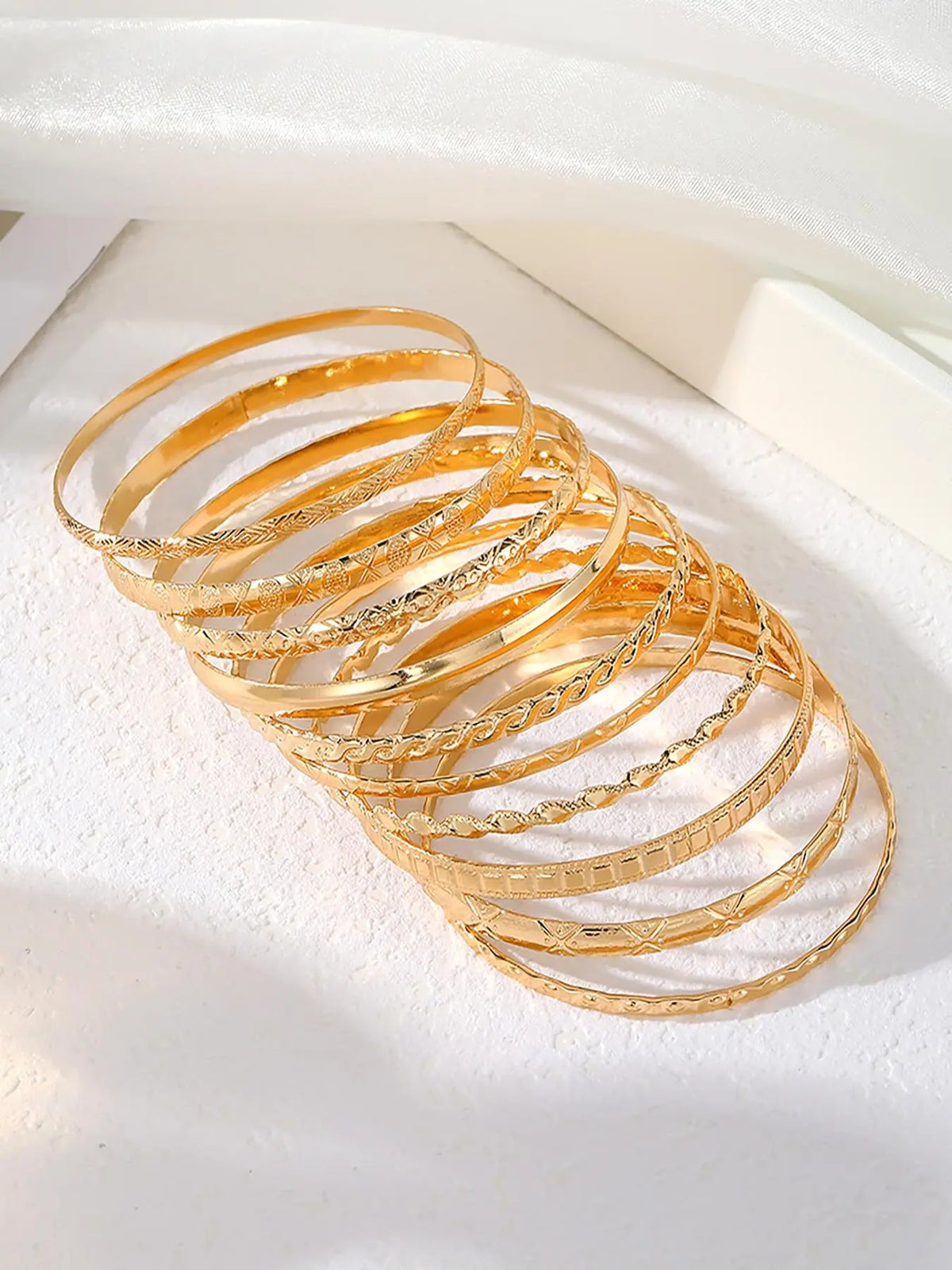 Elegant Women's Stackable Bangle Set, Square Twist & Textured Design, Stylish Jewelry Gift for Parties & Daily Wear