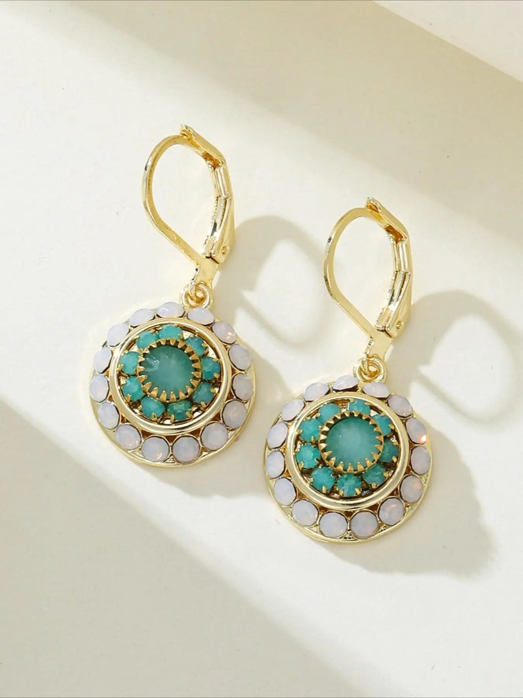 Boho Ethnic Feng Shui Rhinestone Flower Round Pendant Earrings, Vintage Design Women's Party Vacation Personality Ear Rings, Earrings Sparkling Earrings Hoops, Vintage Statement Earrings, Circle Shape Earrings, Stylish Jewelry, High Quality Earrings