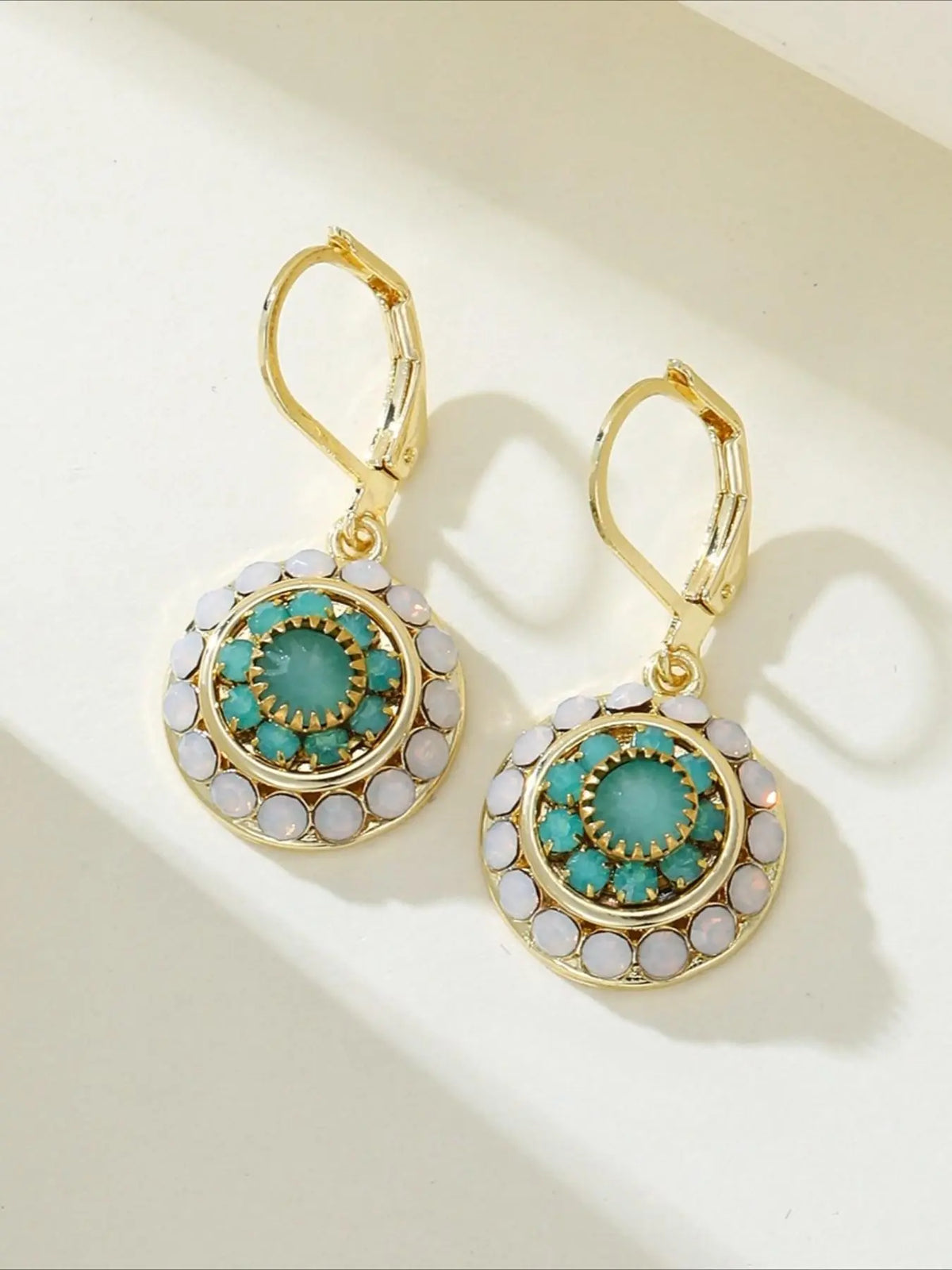 Boho Ethnic Feng Shui Rhinestone Flower Round Pendant Earrings, Vintage Design Women's Party Vacation Personality Ear Rings, Earrings Sparkling Earrings Hoops, Vintage Statement Earrings, Circle Shape Earrings, Stylish Jewelry, High Quality Earrings