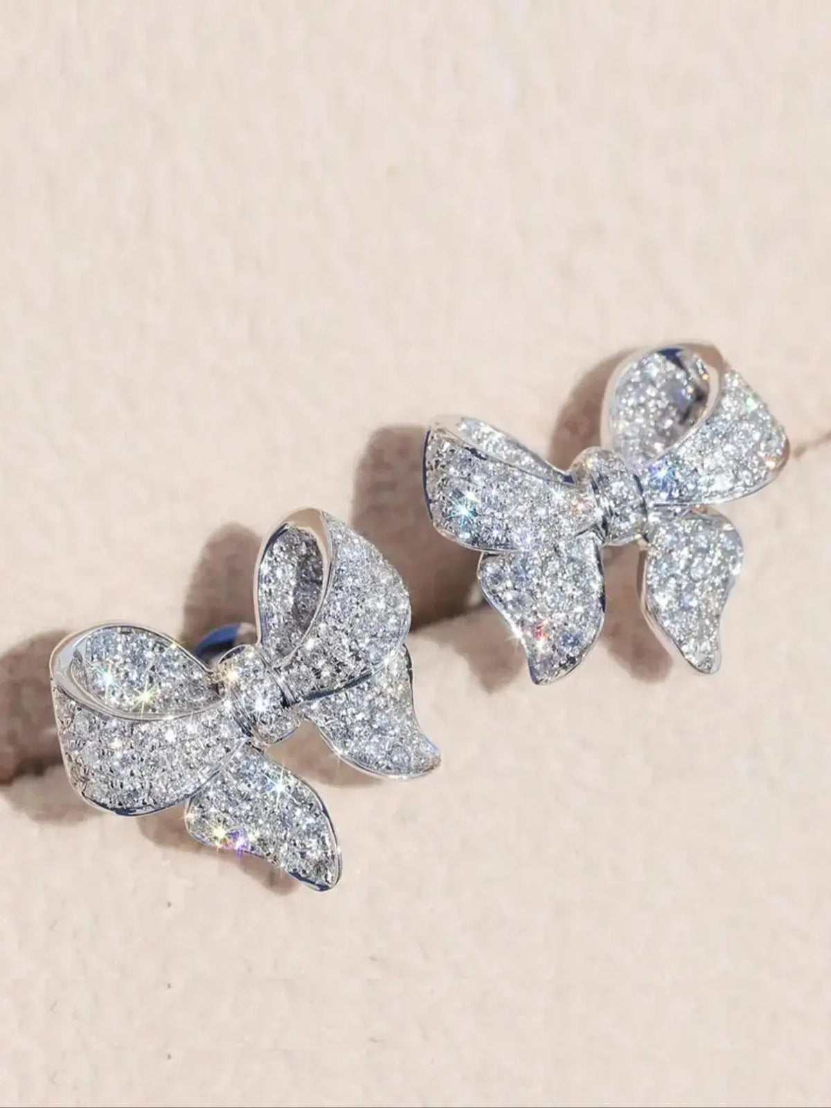Women's Elegant Bowknot Design Stud Earrings (1 Pair), Zircon Stud Earrings, Exquisite Trendy Stud Earrings, Fashionable Jewelry for Women for Daily & Party Decoration, Jewelry Gifts, Studs Earrings, Classic Style Earrings, Artificial Zircon Earrings