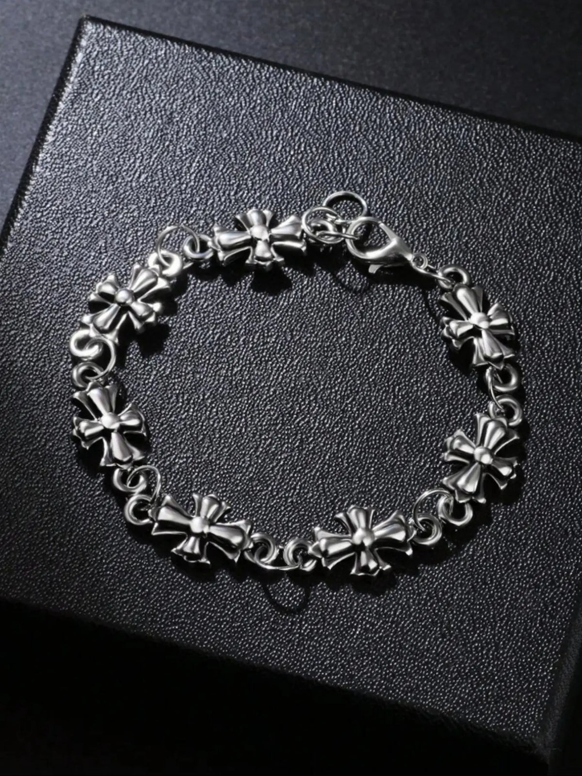 Punk Style Cross Retro Metal Chain Bracelet for Men, High-Quality Daily Wear, Perfect Birthday and Engagement Gift, All Seasons
