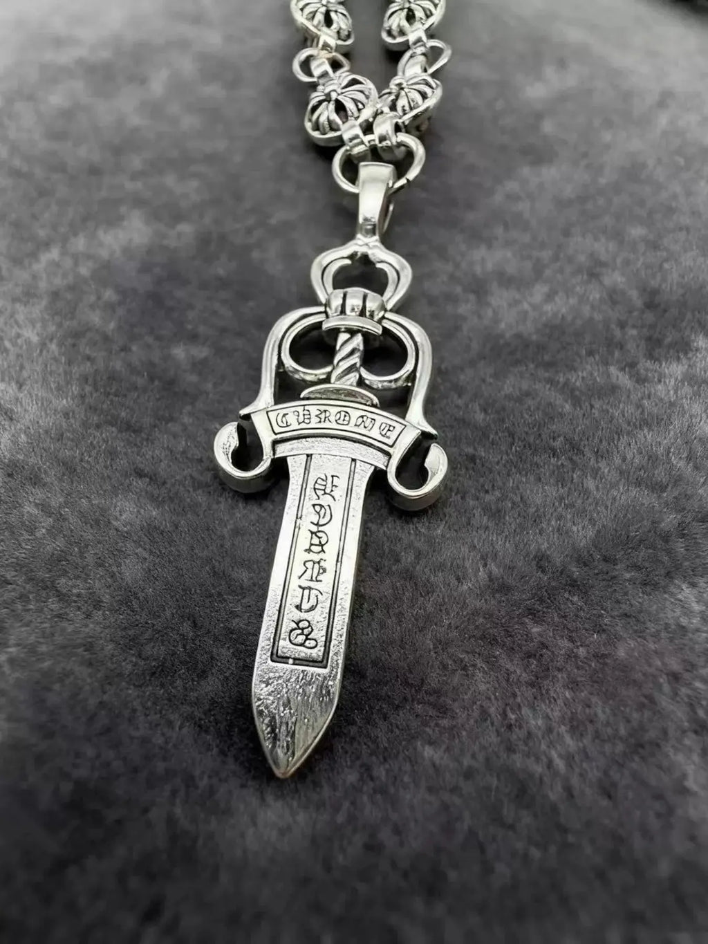 2-Piece Set Retro Unisex Gothic Layered Cross Necklace, Punk Sword Pendant, Ideal Gift for Men and Women, All-Season Accessory, Grunge Cross Necklace, Alloy Necklace, Cross Chain Design