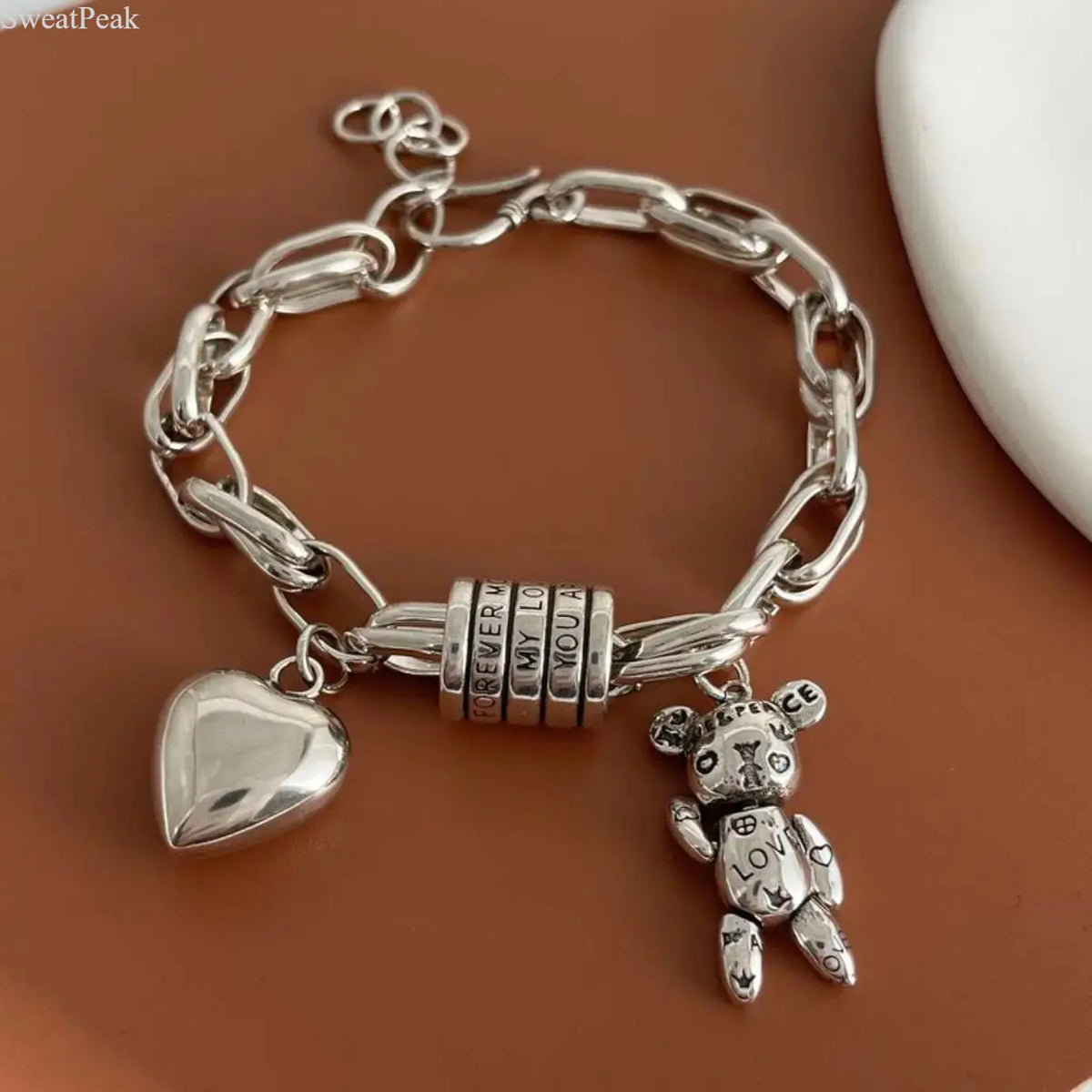 Women's Heart Charm Bracelet Non Tarnish Stainless Steel Dainty Stackable Bracelet Minimalist Fashion Jewelry Birthday Anniversary Gift for Her Daily Wear