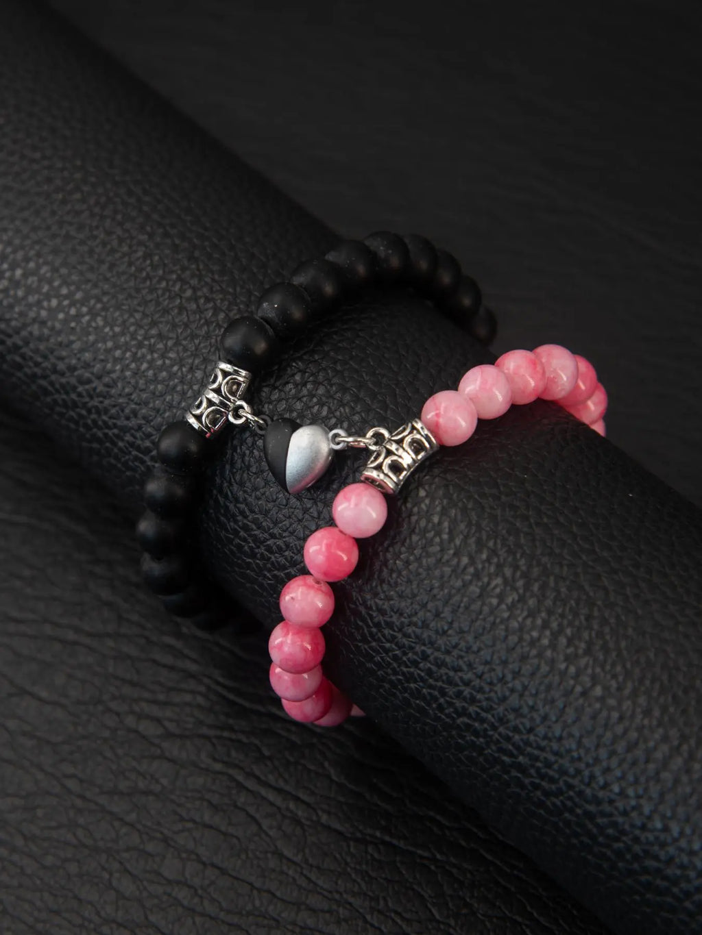 Magnetic Heart Charm Beaded Bracelet, Fashionable Couple Bracelet for Women & Men, Matching Heart Bracelets, Trendy All-match & Exquisite Jewelry for Birthday Gift, Heart Shaped Bracelet, Bracelet With Pendant, Beaded Bracelet Set