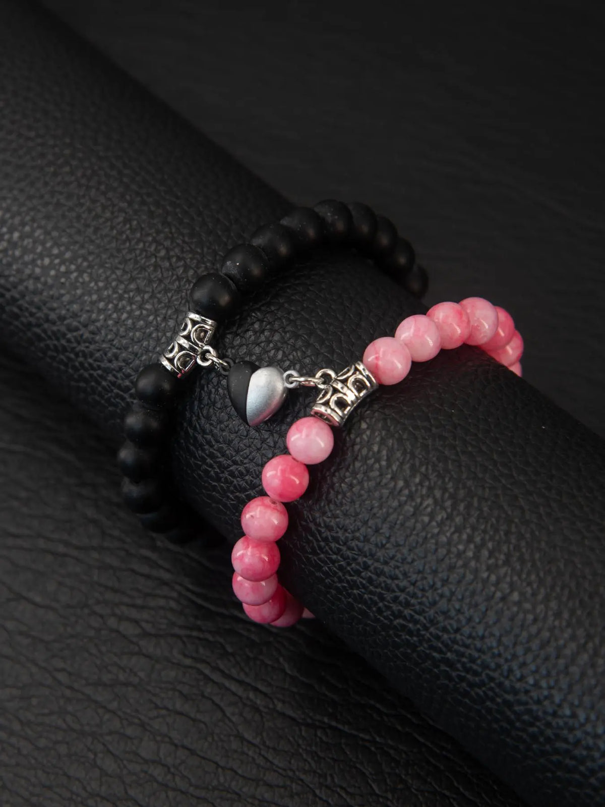 Magnetic Heart Charm Beaded Bracelet, Fashionable Couple Bracelet for Women & Men, Matching Heart Bracelets, Trendy All-match & Exquisite Jewelry for Birthday Gift, Heart Shaped Bracelet, Bracelet With Pendant, Beaded Bracelet Set