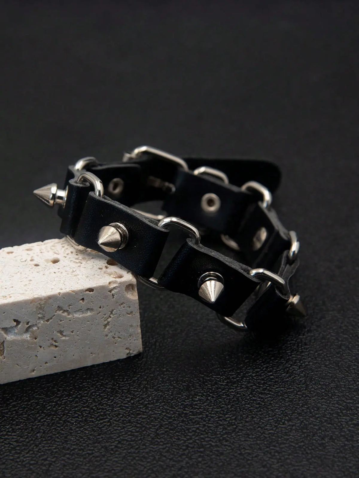Punk Style Leather Bracelet, Adjustable Length, Rivet Design, Skull Element, Star Pattern, Daily Wear, Holiday Gift for Boyfriend Girlfriend, Fashion Bracelets, Punk Style Jewelry, Fashionable Bracelet