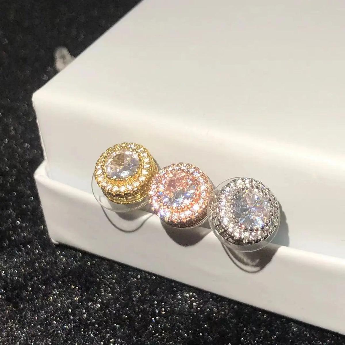 Women's Bling Sparkle Shine Ear Studs - Retro Look Round Zircon Starburst Rhinestone Jewelry, Unisex Fit Cool Costume Accessories, Holiday Gift Ready