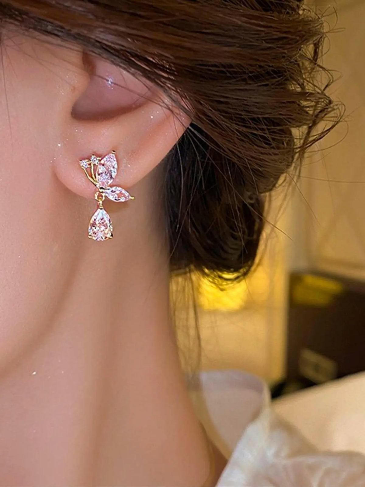 Mother's Day Gift Women's Elegant Rhinestone and Faux Pearl Heart-Shaped Stud Earrings Set with Heart and Bow Design, Dainty Stylish Jewelry for Party and Daily Wear
