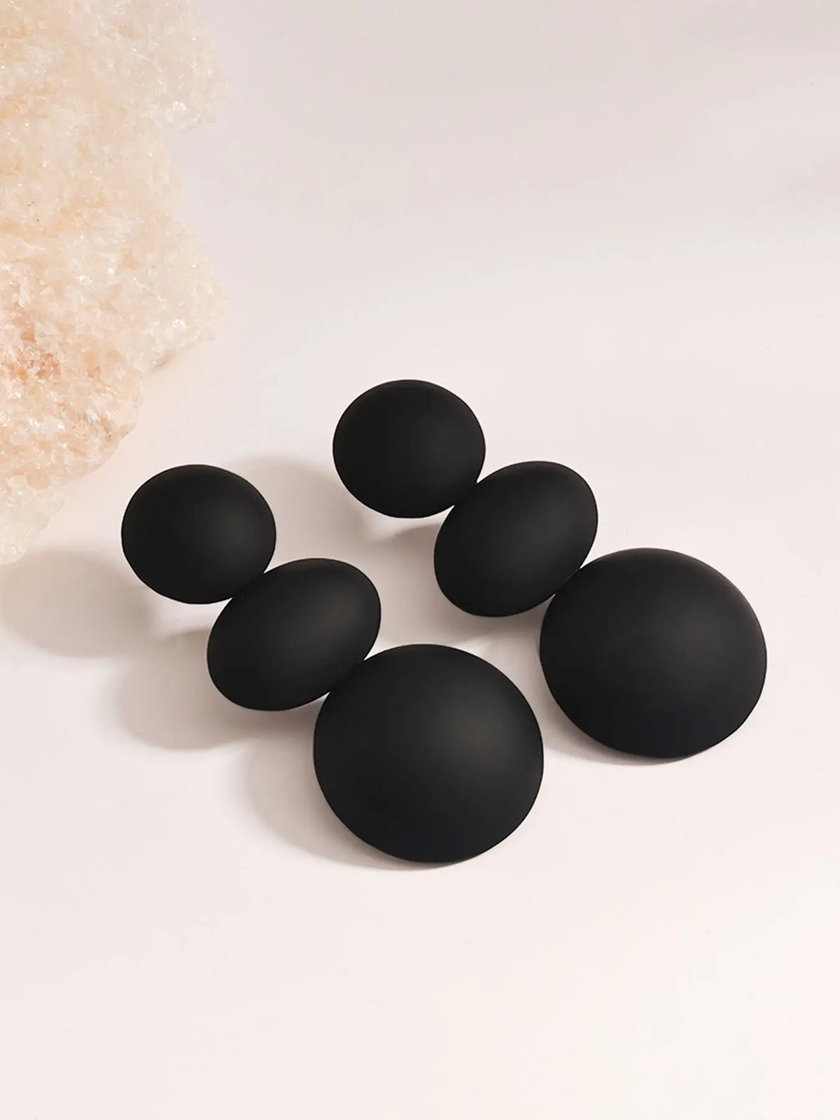 Fashion Classic Geometric Shape Colorful Painted Alloy Thick Studs Earrings for Women, Daily Wear, Trendy Fashionable Accessories, Chic Gorgeous Jewelry, Stylish and Durable Jewelry Accessory, Good Earrings