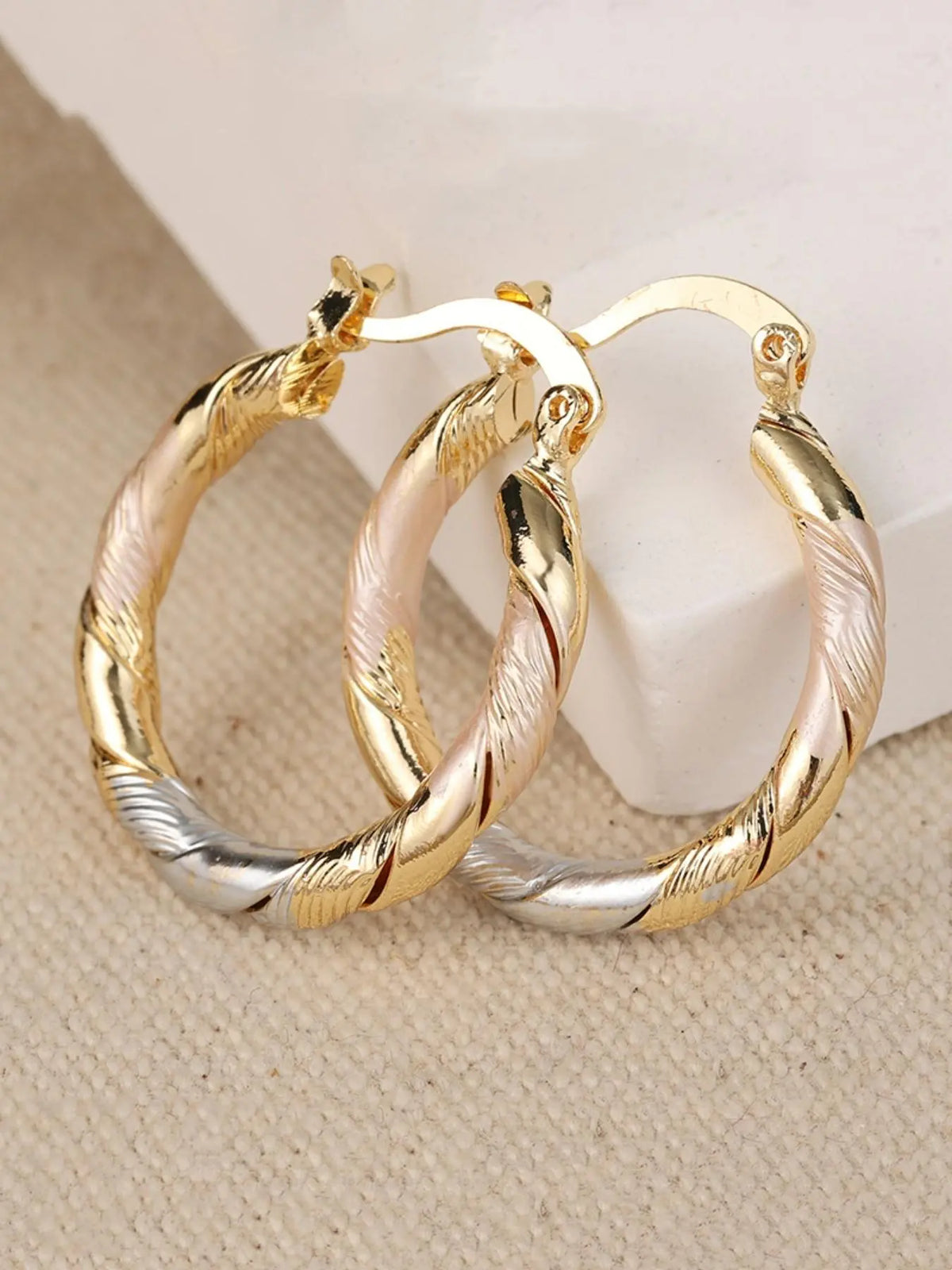 Twist Design Hoop Earrings, Stylish Jewelry, Copper Earrings for Women, Jewelry for Party, Daily Clothing Decor, Trendy All-match & Exquisite Jewelry for Birthday Gift, Minimalist Earrings, Classic Style Earrings