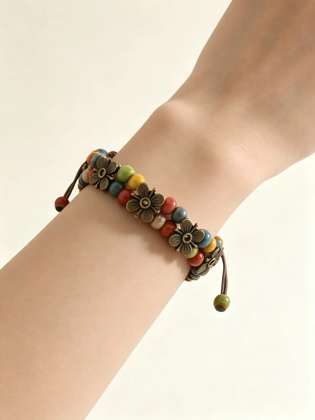 1Pc Boho Vintage Adjustable Wax Rope Bracelet, Colorful Ceramic Beads Antique Metal Flower Charms Handmade Wrist Jewelry Gift For Women Daily Matching Fashion Creative Jewelry