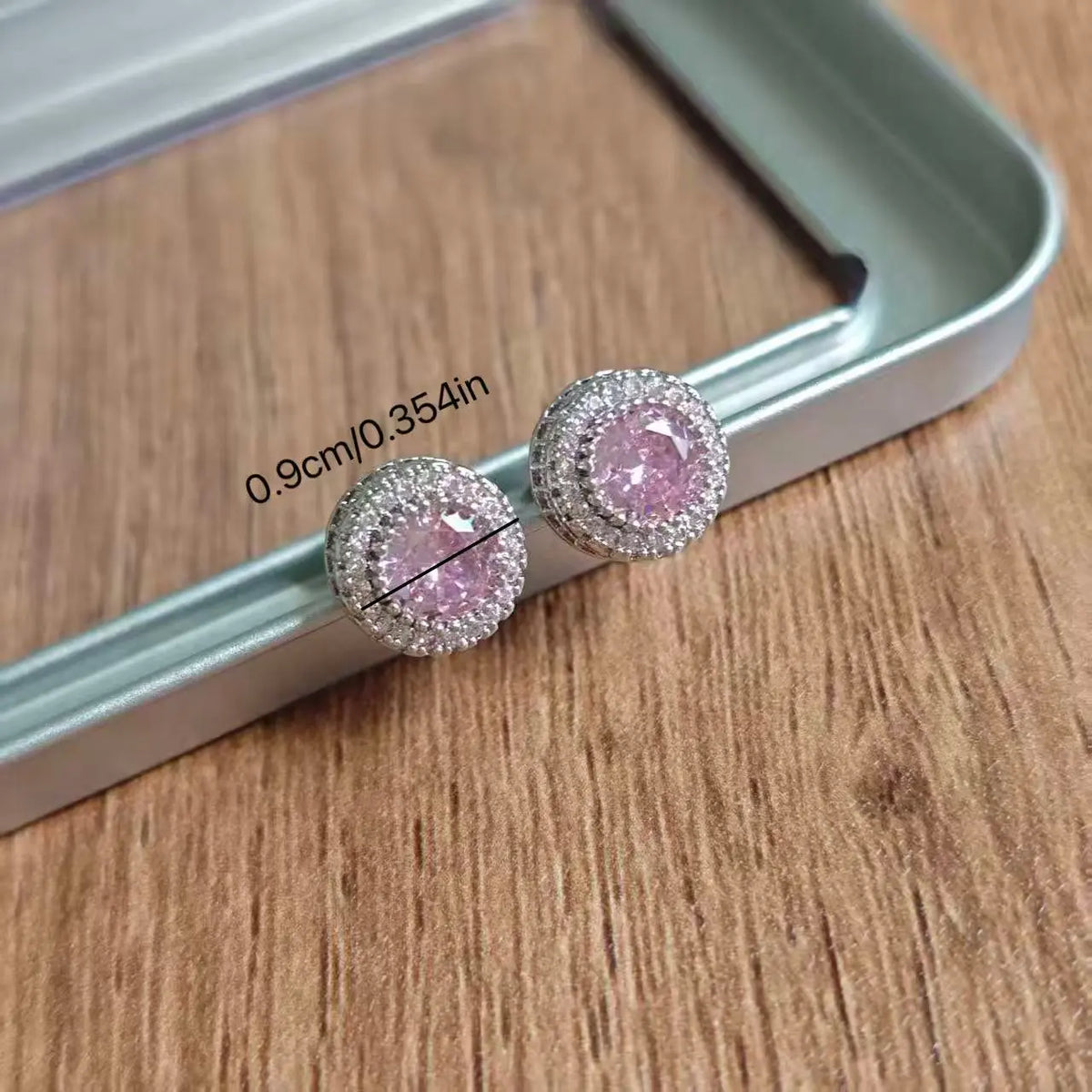 Women's Bling Sparkle Shine Ear Studs - Retro Look Round Zircon Starburst Rhinestone Jewelry, Unisex Fit Cool Costume Accessories, Holiday Gift Ready