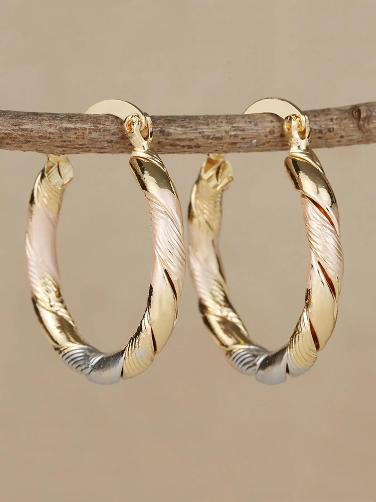 Twist Design Hoop Earrings, Stylish Jewelry, Copper Earrings for Women, Jewelry for Party, Daily Clothing Decor, Trendy All-match & Exquisite Jewelry for Birthday Gift, Minimalist Earrings, Classic Style Earrings