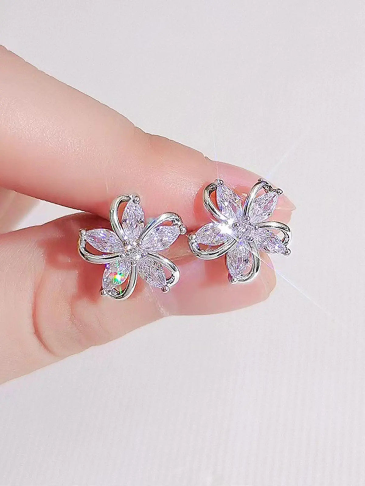 Cute Flower Design Rhinestone Studs Earrings, Artificial Zircon Decor Stud Earrings, Trendy All-match & Exquisite Ear Piercing Jewelry
