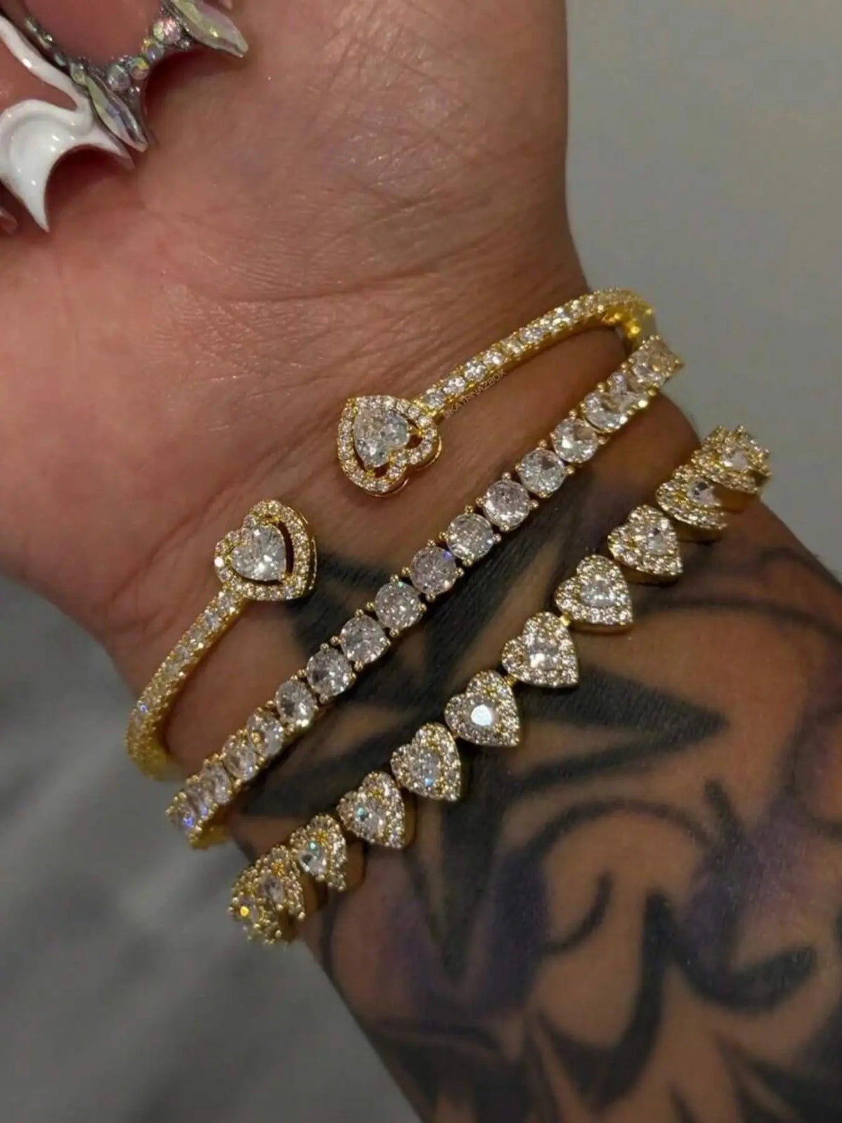 3-Piece Heart Copper Bracelet Set（3 Sizes), Embedded Artificial Zircon, Alloy Heart Bracelets, Matching Bracelets, Fashionable Bracelet Style Daily Wear, Ideal Gift for Women, Bracelet Jewelry