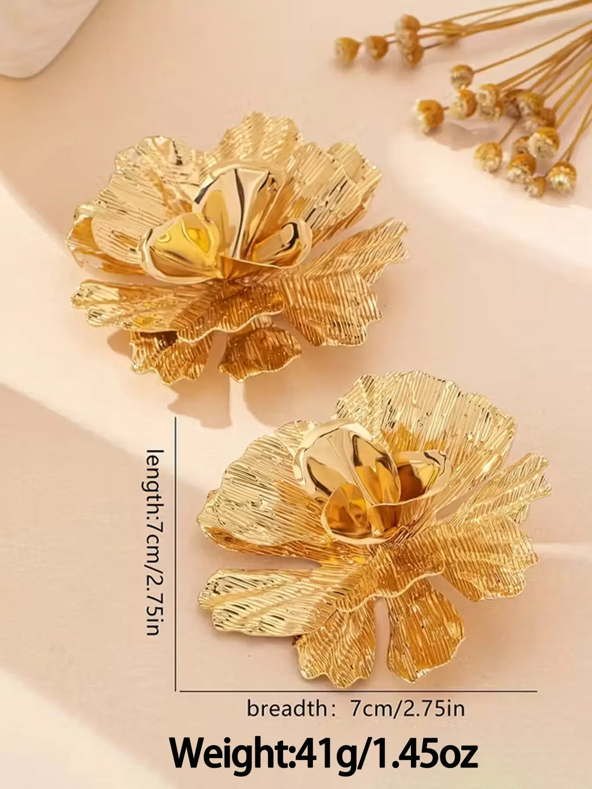 Elegant Floral Dangle Statement Earrings Jewelry for Women, Vintage-Inspired Metal Flower Design, Perfect for Casual & Special Occasions, Fashionable Earrings