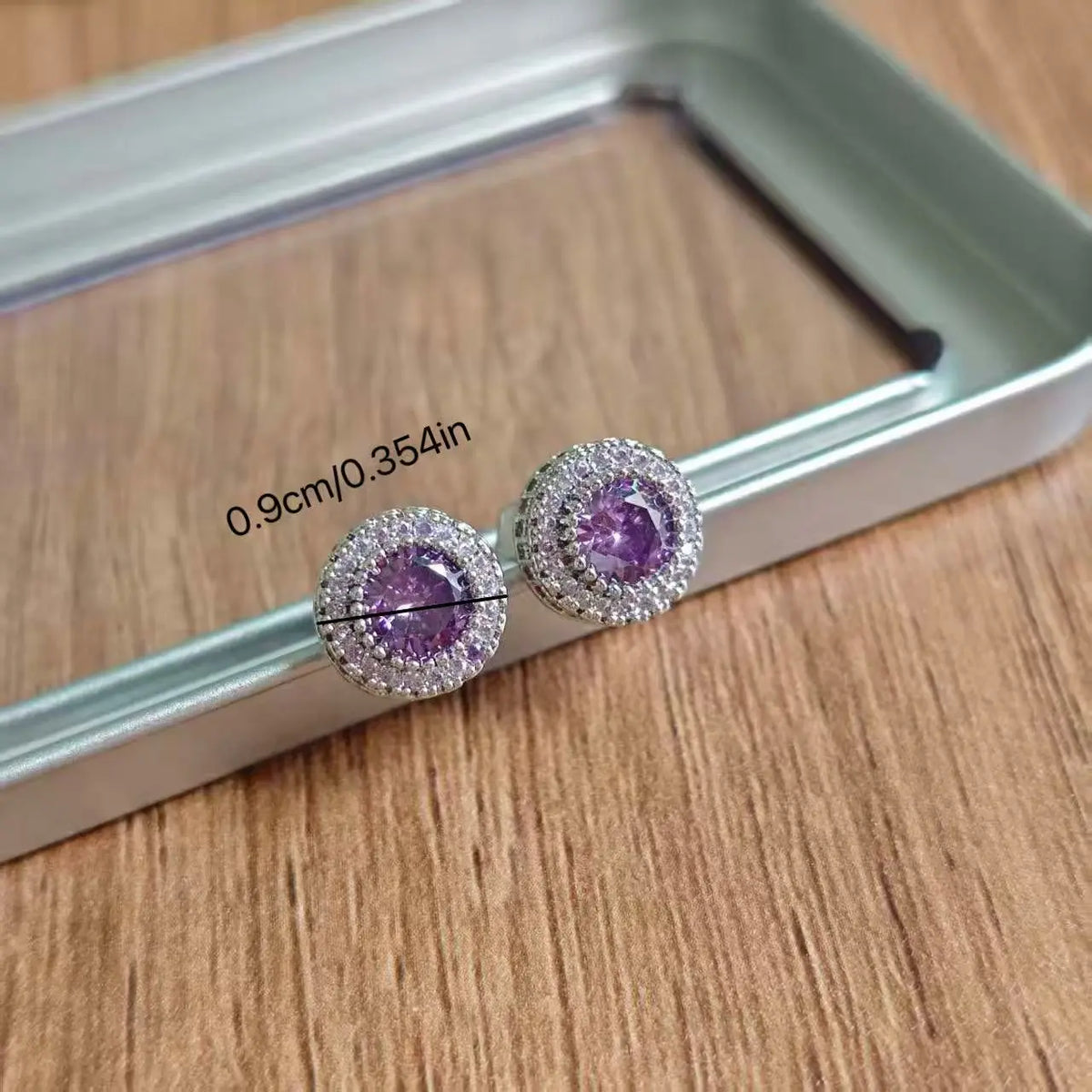 Women's Bling Sparkle Shine Ear Studs - Retro Look Round Zircon Starburst Rhinestone Jewelry, Unisex Fit Cool Costume Accessories, Holiday Gift Ready