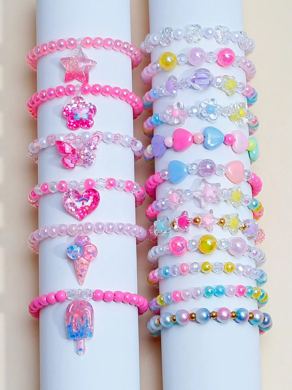 18pcs Acrylic Beaded Bangle Bracelet Set, Resin Star Butterfly Heart Pendants, Party Gift Jewelry for Girls, Cute Jewelry, All Seasons Wear, Random Colors, Bracelets Stacking, Beaded Bracelet Sets