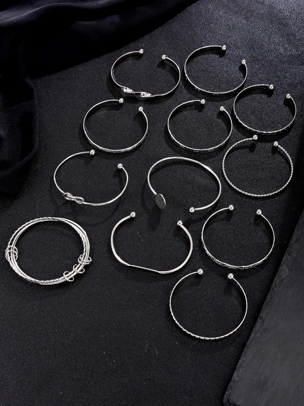 Heart Geometric Pattern Metal Stackable Bracelet Set 12 Pieces, Fashionable Bangles, Stylish Jewelry Collection, Matching Heart Bracelets, Perfect Gift for Women & Girls, Heart Cuff Bracelet