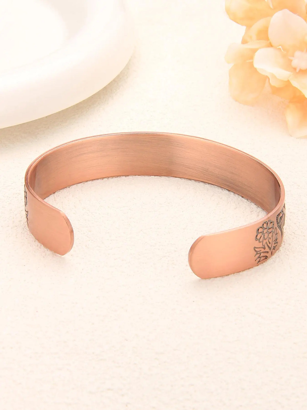 Vintage Style Magnetic Cuff Bangle, Ethnic Pattern Decor Bracelet, Fashion Matching Bracelet Jewelry Accessories for Men, Exquisite Bracelet, Adjustable Bracelet, Copper Bracelet, Adjustable Copper Bangles
