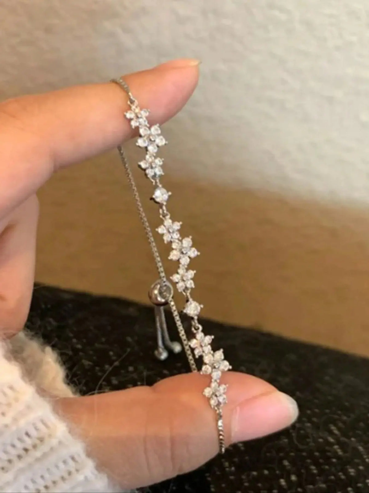 Elegant Adjustable Zircon Flower Bracelet for Women, Casual Style Accessory, Perfect for Daily Wear, Holiday Gifts, Elegant Jewelry Bracelet, Hand Chain Jewelry