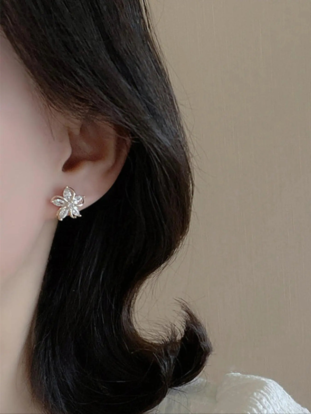 Cute Flower Design Rhinestone Studs Earrings, Artificial Zircon Decor Stud Earrings, Trendy All-match & Exquisite Ear Piercing Jewelry