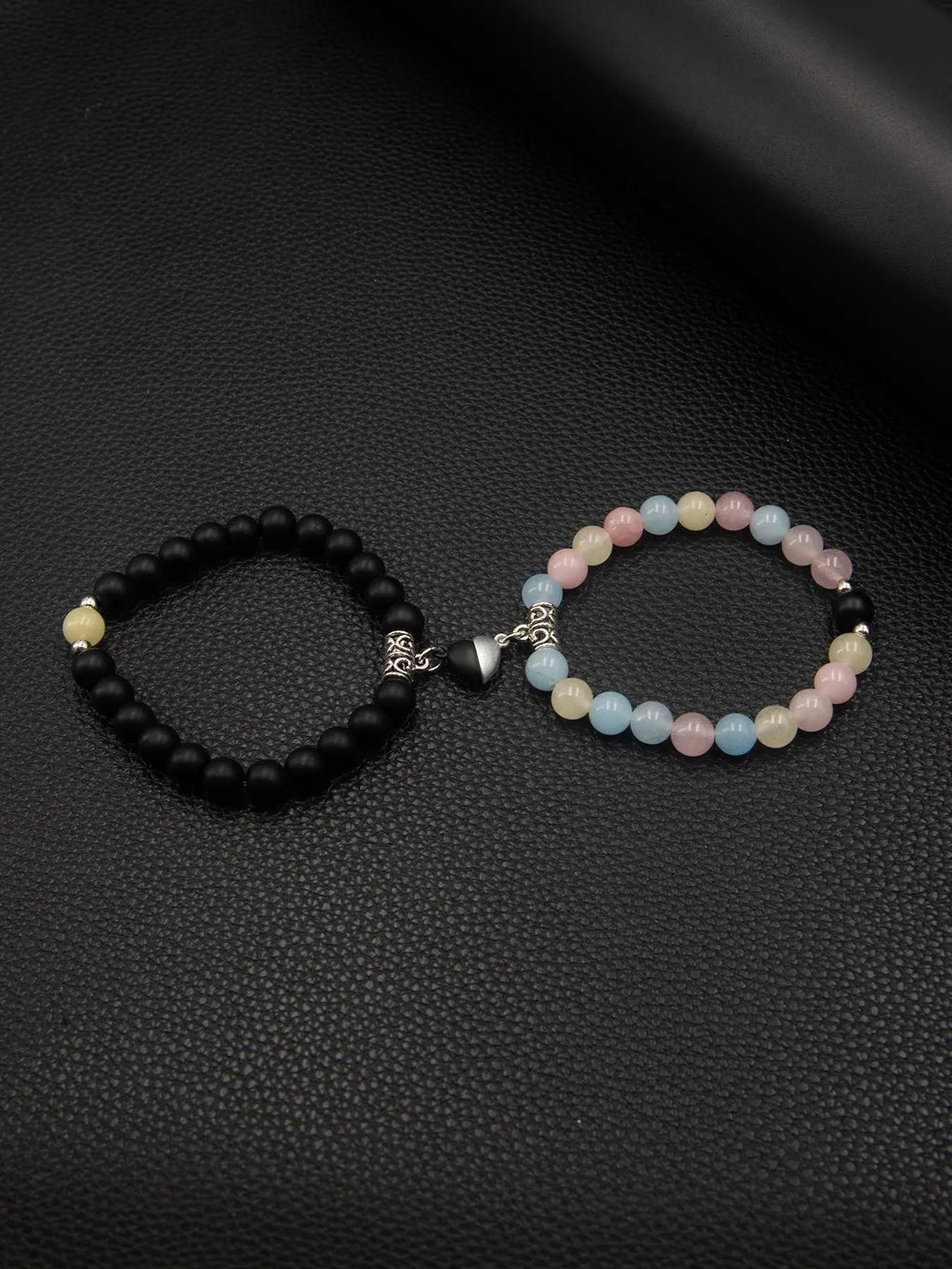 Magnetic Heart Charm Beaded Bracelet, Fashionable Couple Bracelet for Women & Men, Matching Heart Bracelets, Trendy All-match & Exquisite Jewelry for Birthday Gift, Heart Shaped Bracelet, Bracelet With Pendant, Beaded Bracelet Set