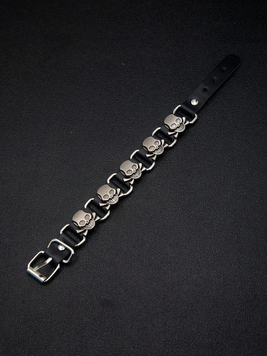 Punk Style Leather Bracelet, Adjustable Length, Rivet Design, Skull Element, Star Pattern, Daily Wear, Holiday Gift for Boyfriend Girlfriend, Fashion Bracelets, Punk Style Jewelry, Fashionable Bracelet