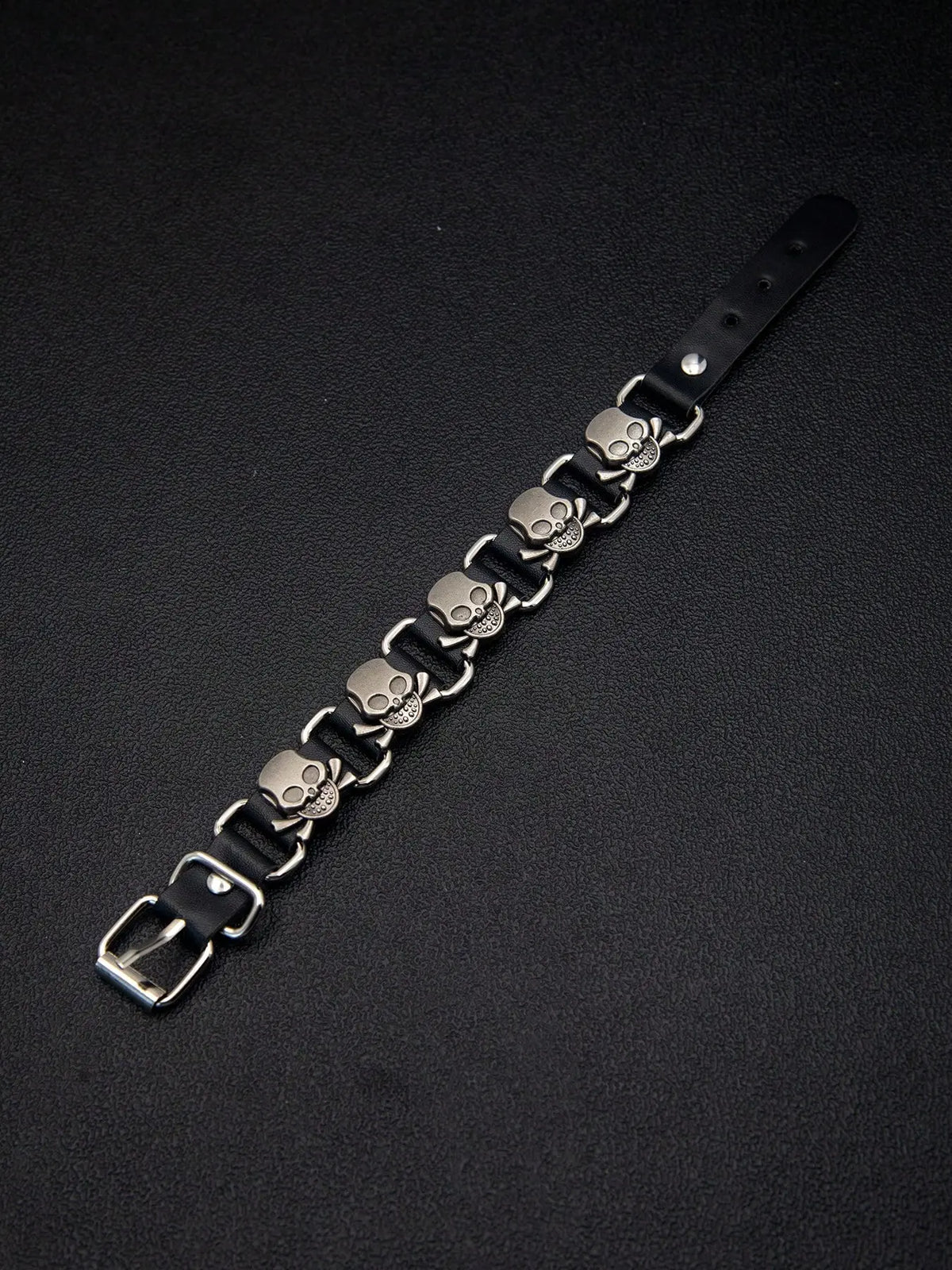 Punk Style Leather Bracelet, Adjustable Length, Rivet Design, Skull Element, Star Pattern, Daily Wear, Holiday Gift for Boyfriend Girlfriend, Fashion Bracelets, Punk Style Jewelry, Fashionable Bracelet
