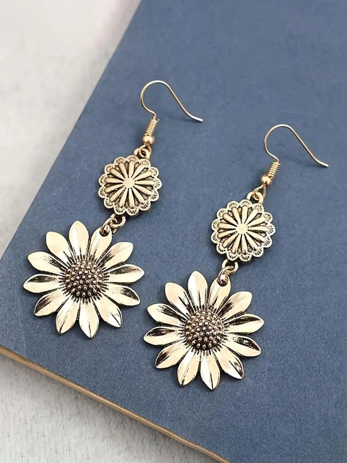 Vintage Sunflower Design Dangle Earrings, Bohemian Earrings, Fashionable Pendants Jewelry for Women for Party, Daily Clothing Decor, Trendy All-match & Exquisite Jewelry for Birthday Gift