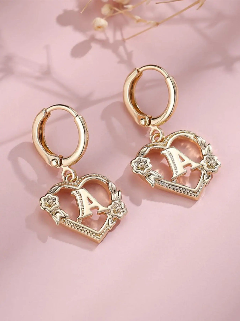 Fashionable Heart & Flower Design Dangling Earrings, Heart Shaped Earrings, Letter Design Drop Earrings for Women, Trendy All-match & Exquisite Jewelry for Birthday Gift