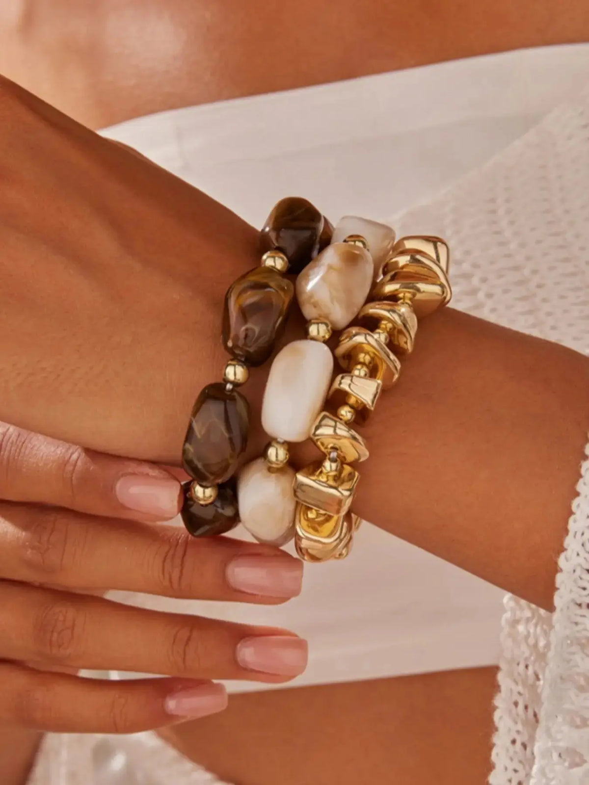 3-Piece Vintage Resin Beaded Bracelet Set, Handmade Color Block Design, Stackable Jewelry for Women, Casual Fashion Accessories, Resin Bangle Bracelet, Colorblock Bracelet, Bracelets Bangles, Beaded Bracelet Pack, Stacked Bracelets
