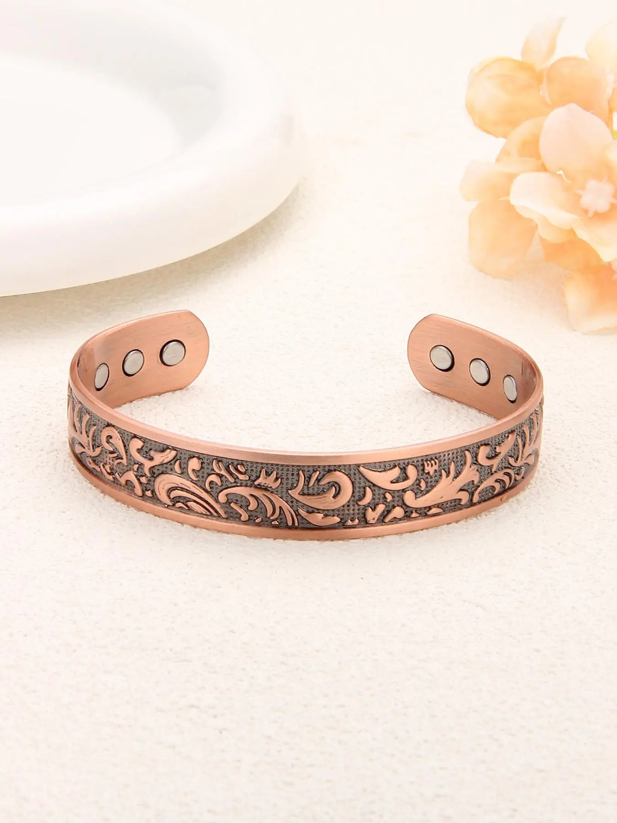 Vintage Style Magnetic Cuff Bangle, Ethnic Pattern Decor Bracelet, Fashion Matching Bracelet Jewelry Accessories for Men, Exquisite Bracelet, Adjustable Bracelet, Copper Bracelet, Adjustable Copper Bangles