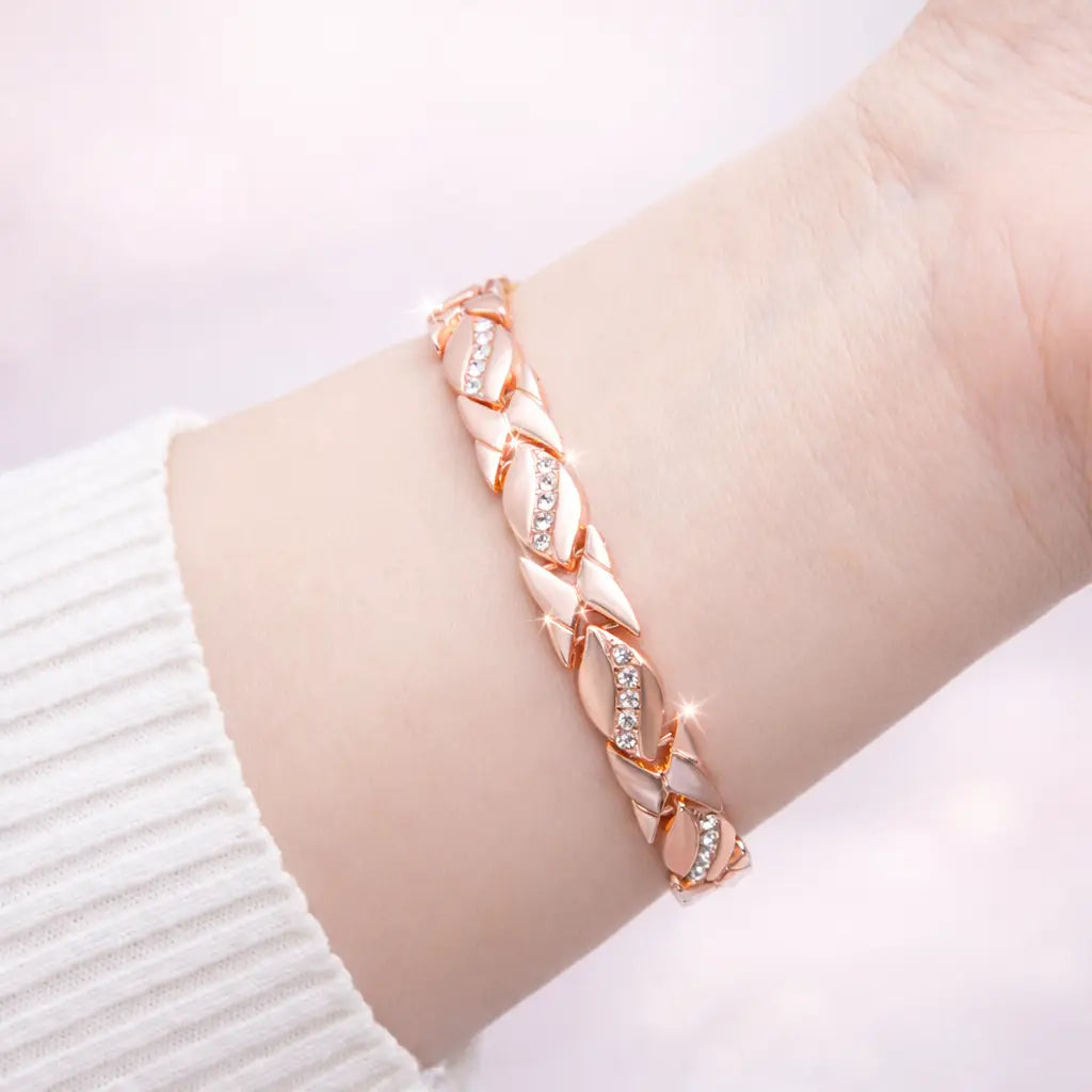 Pure Copper Magnetic Bracelet for Women with Dainty Leaf Design & Diamond Accents - Adjustable 3500 Gauss Feminine Gift, Adjustable Bracelets, Pure Copper Bracelets